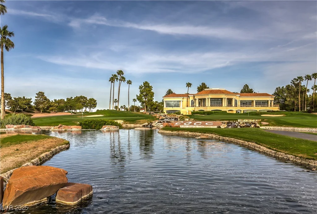 1601 Sun Ridge, Las Vegas, NV 89117