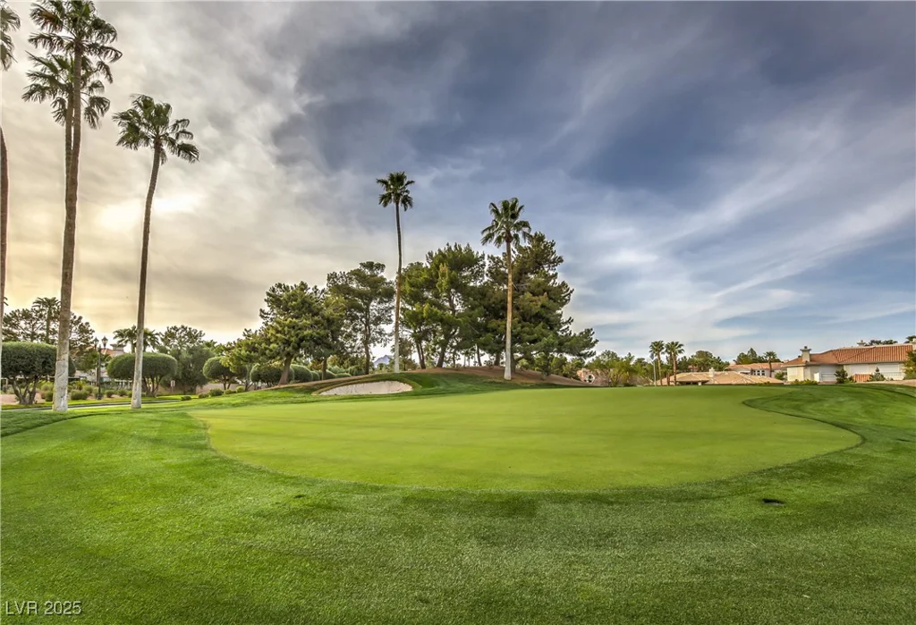 1601 Sun Ridge, Las Vegas, NV 89117