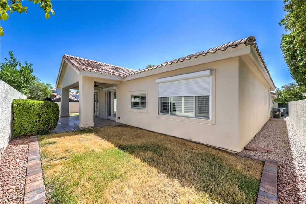 1601 Sun Ridge, Las Vegas, NV 89117