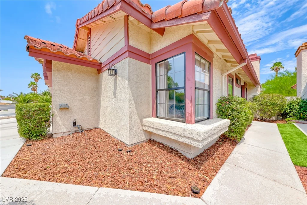 8262 Palmada, Las Vegas, NV 89123