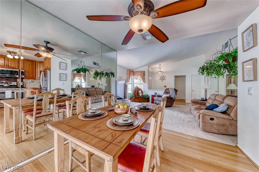 8262 Palmada, Las Vegas, NV 89123