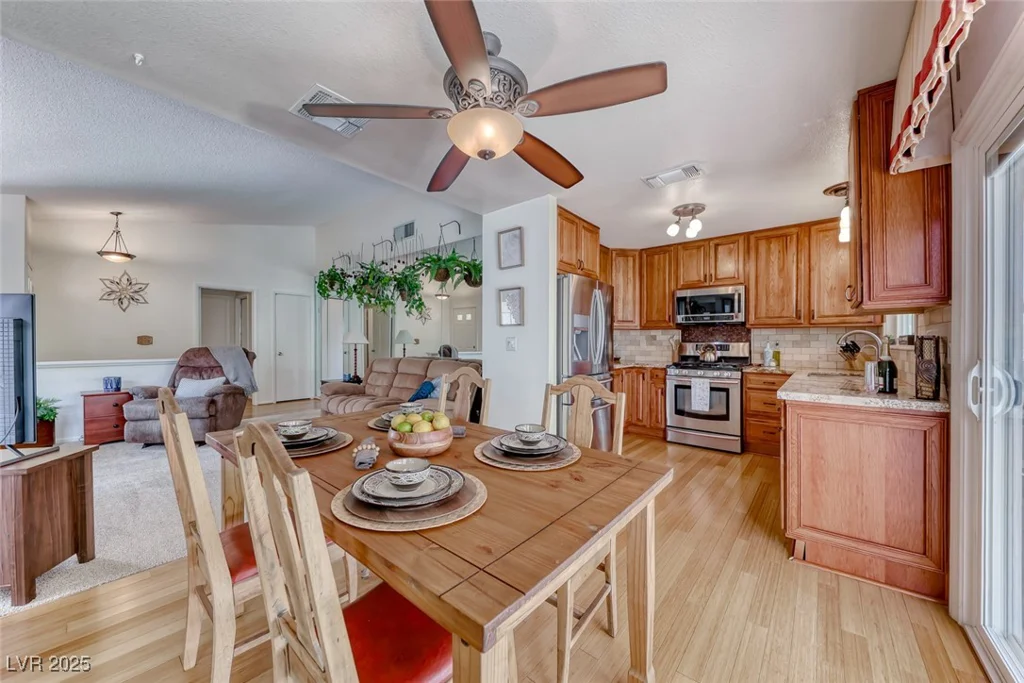 8262 Palmada, Las Vegas, NV 89123