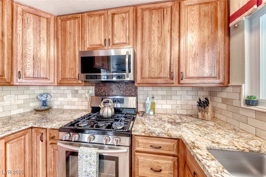 8262 Palmada, Las Vegas, NV 89123