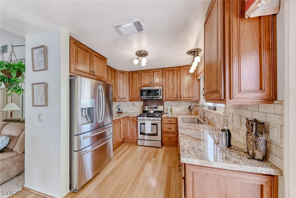 8262 Palmada, Las Vegas, NV 89123