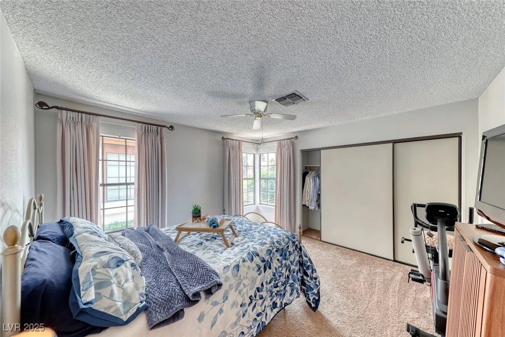 8262 Palmada, Las Vegas, NV 89123