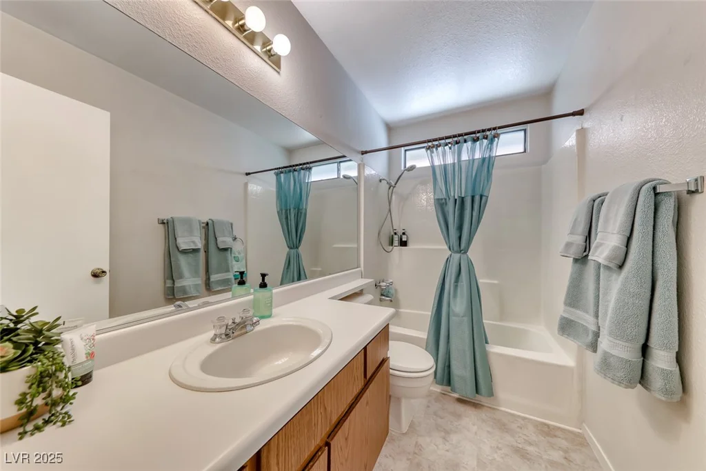8262 Palmada, Las Vegas, NV 89123