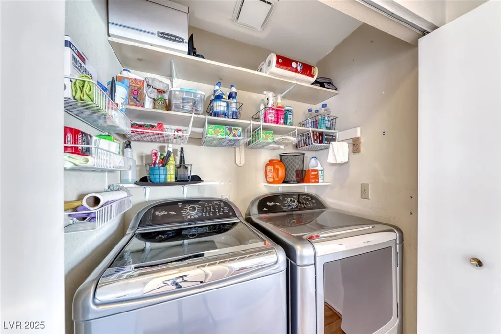 8262 Palmada, Las Vegas, NV 89123