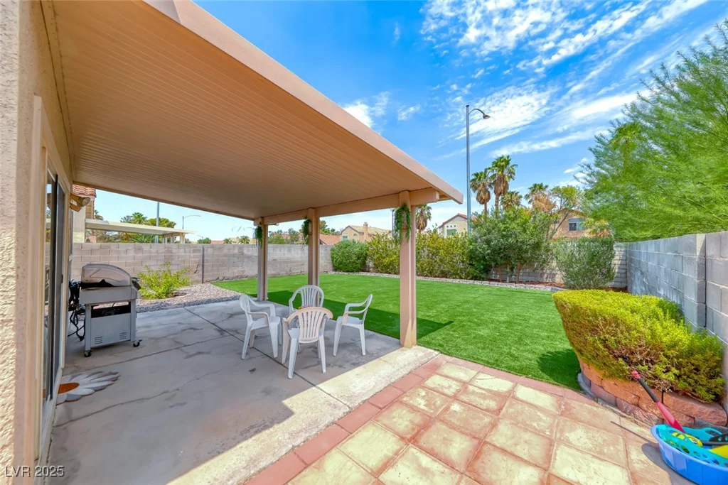 8262 Palmada, Las Vegas, NV 89123