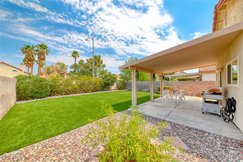 8262 Palmada, Las Vegas, NV 89123