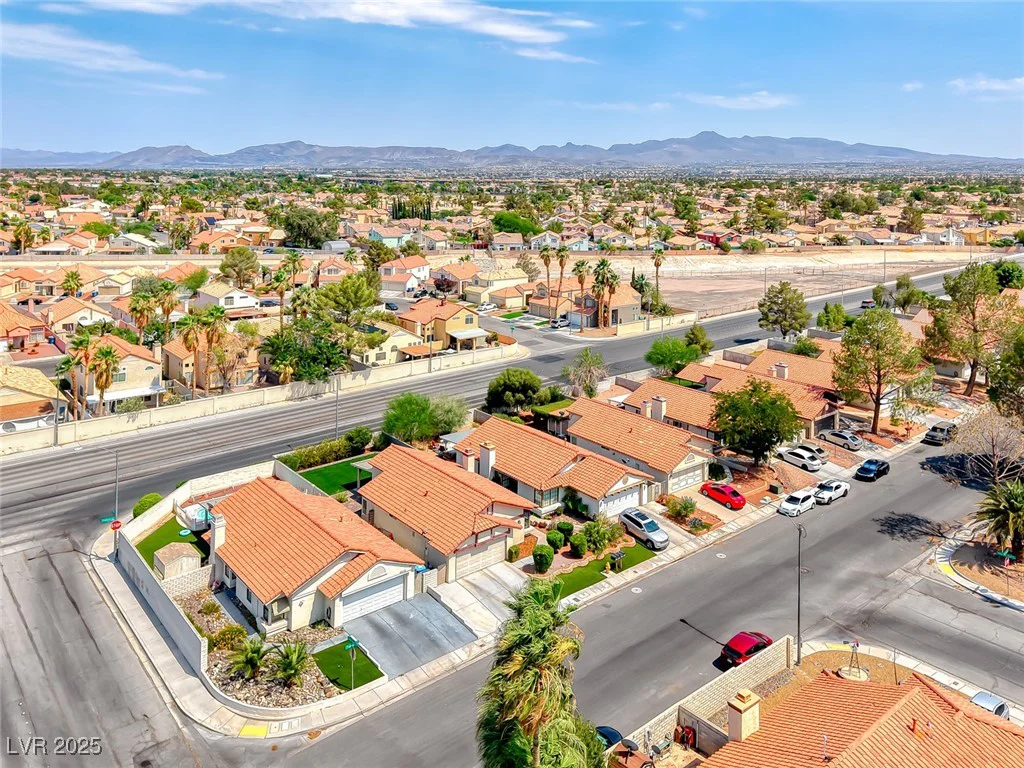 8262 Palmada, Las Vegas, NV 89123