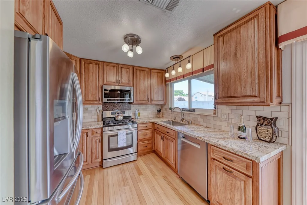 8262 Palmada, Las Vegas, NV 89123