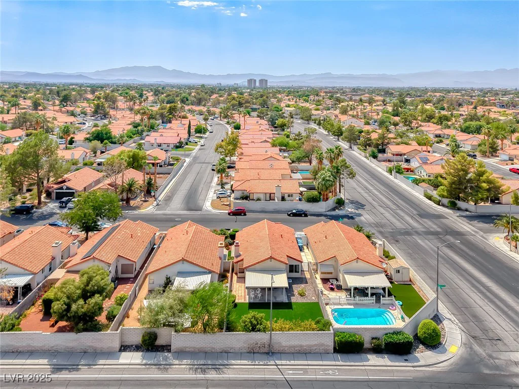 8262 Palmada, Las Vegas, NV 89123
