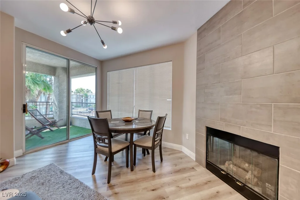 7173 Durango, Las Vegas, NV 89113