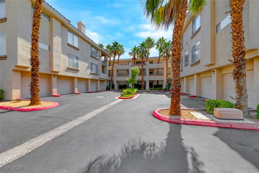 7173 Durango, Las Vegas, NV 89113