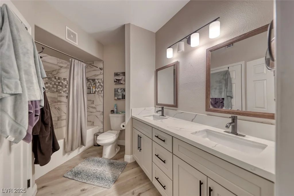 7173 Durango, Las Vegas, NV 89113
