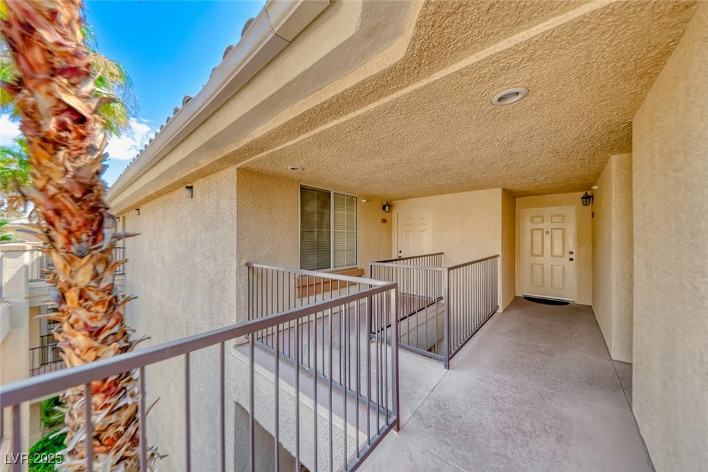 7173 Durango, Las Vegas, NV 89113
