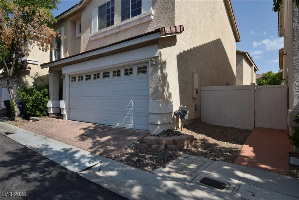 7322 Phlox, Las Vegas, NV 89113
