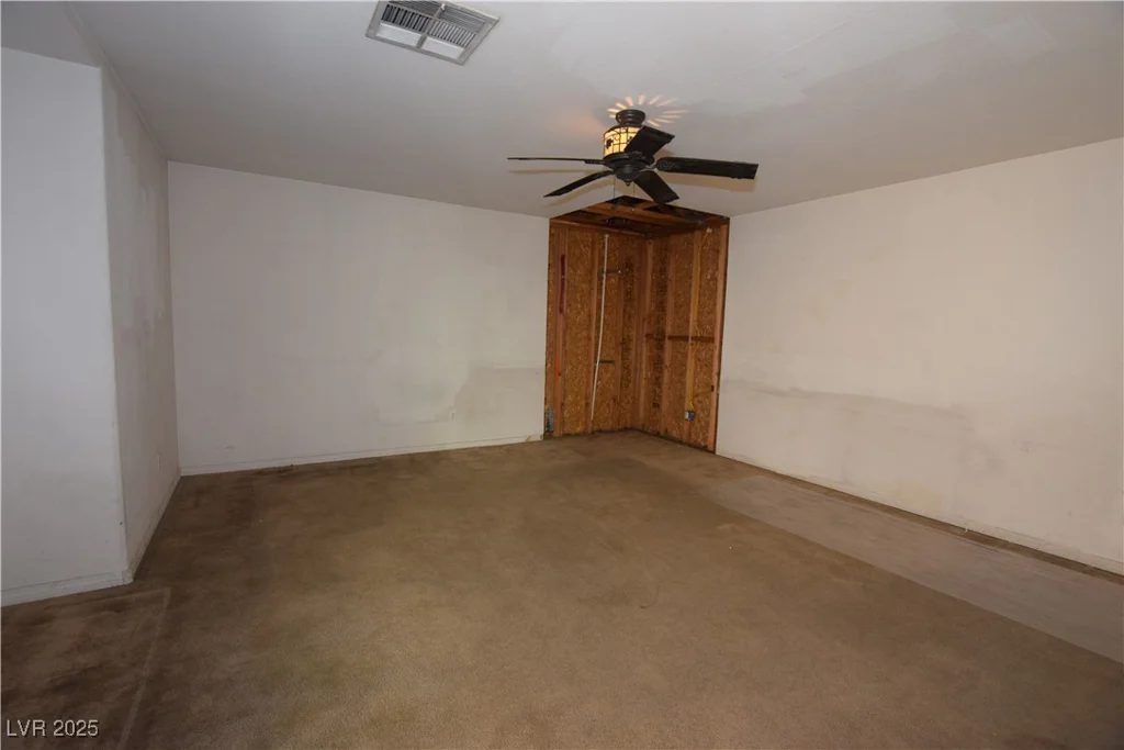 7322 Phlox, Las Vegas, NV 89113