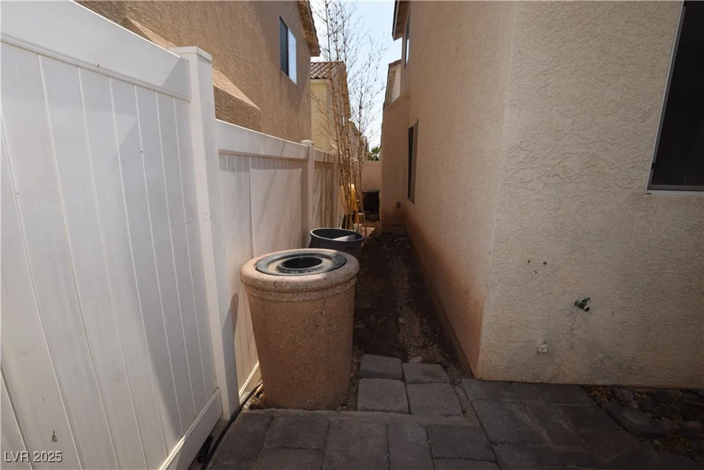 7322 Phlox, Las Vegas, NV 89113