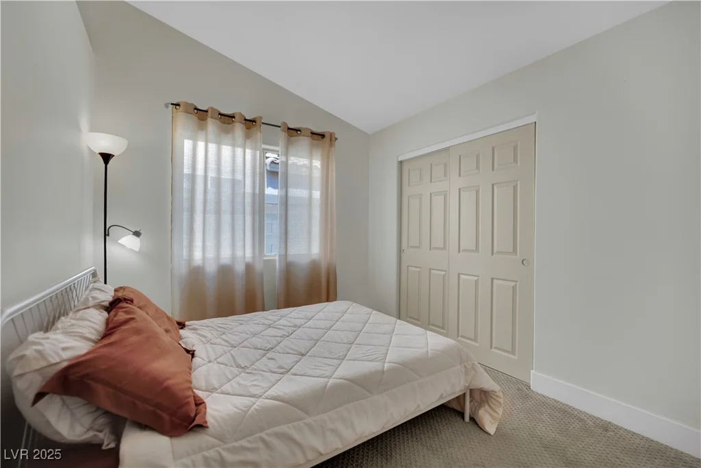 7921 Thorne Pine, Las Vegas, NV 89131