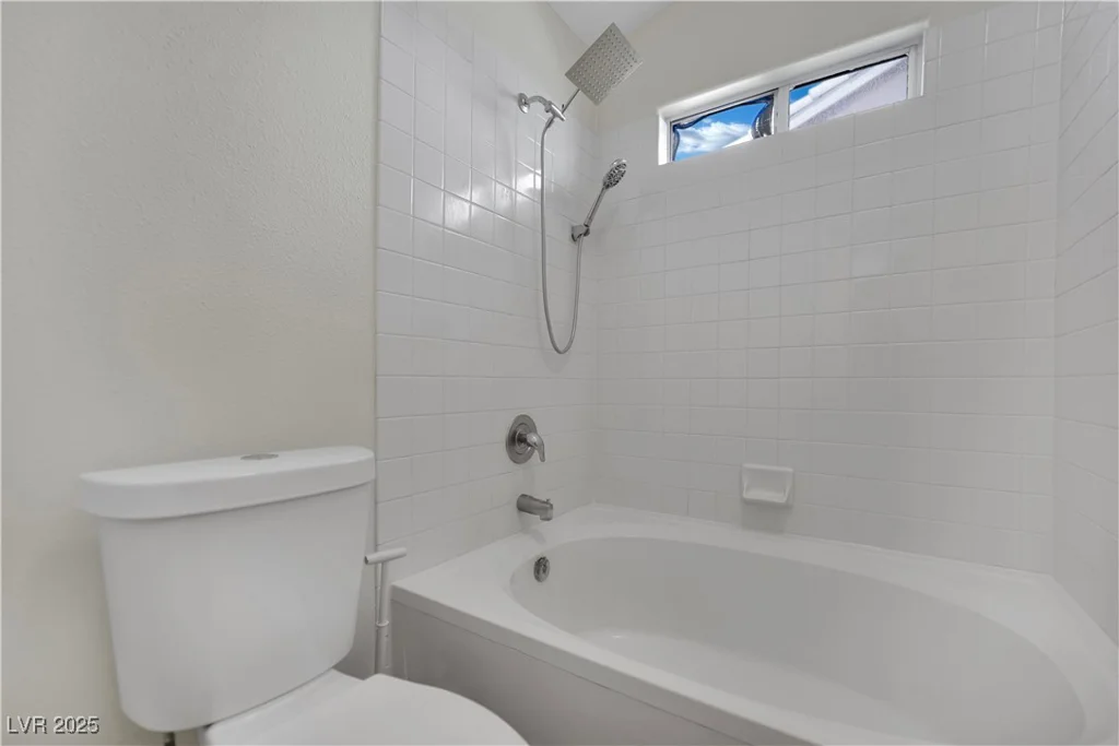 7921 Thorne Pine, Las Vegas, NV 89131