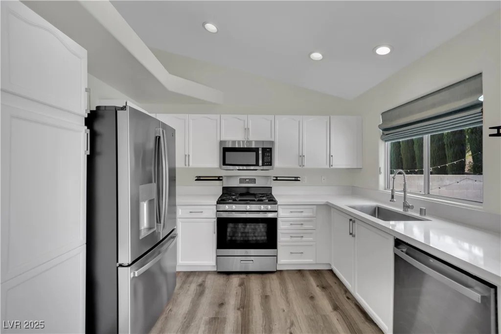 7921 Thorne Pine, Las Vegas, NV 89131