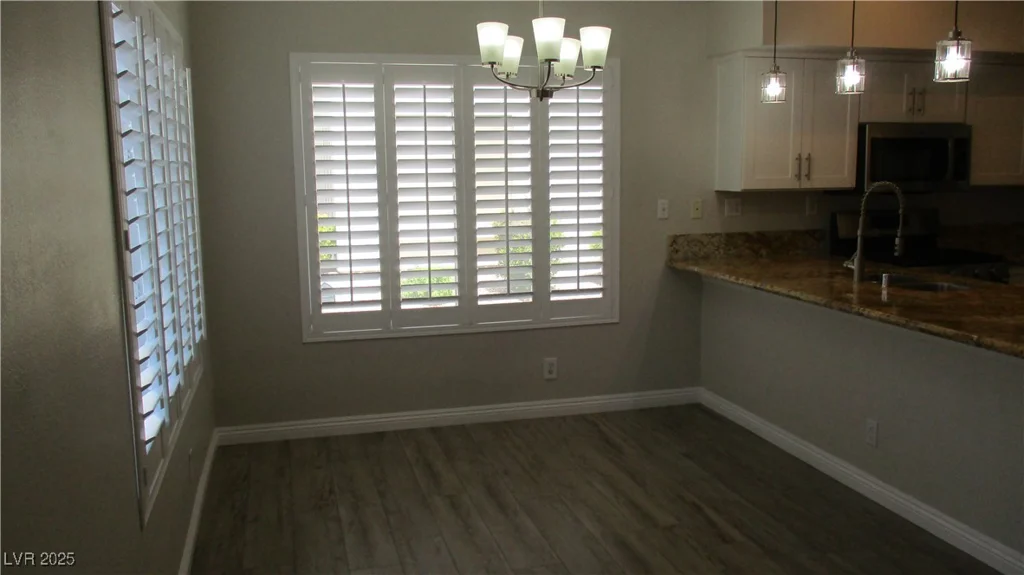 4821 Black Bear, Las Vegas, NV 89149