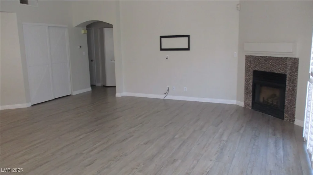 4821 Black Bear, Las Vegas, NV 89149