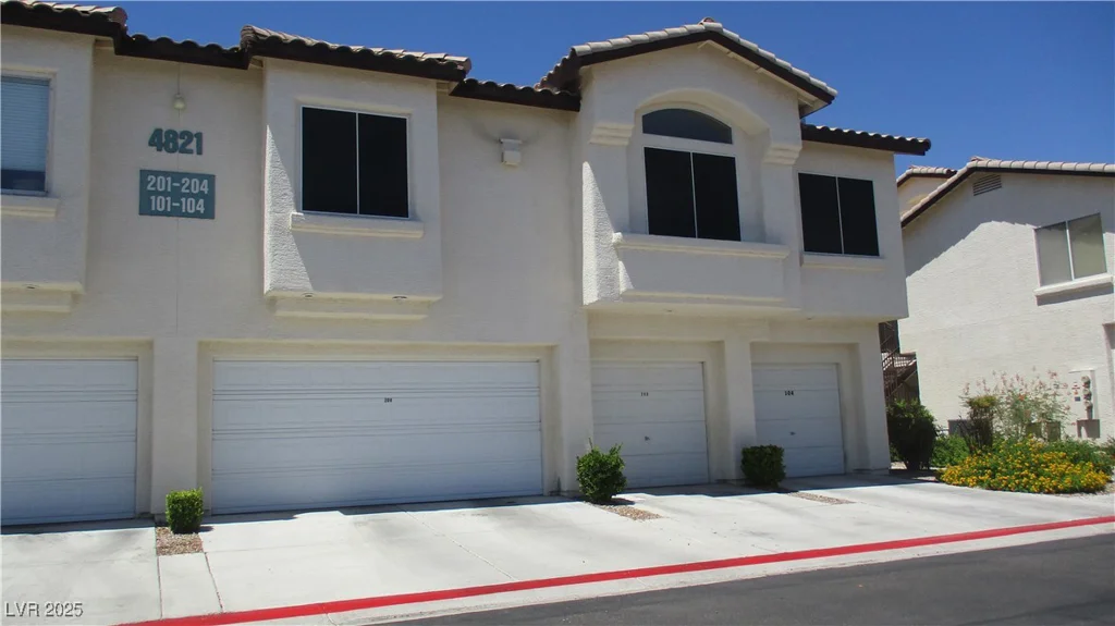4821 Black Bear, Las Vegas, NV 89149