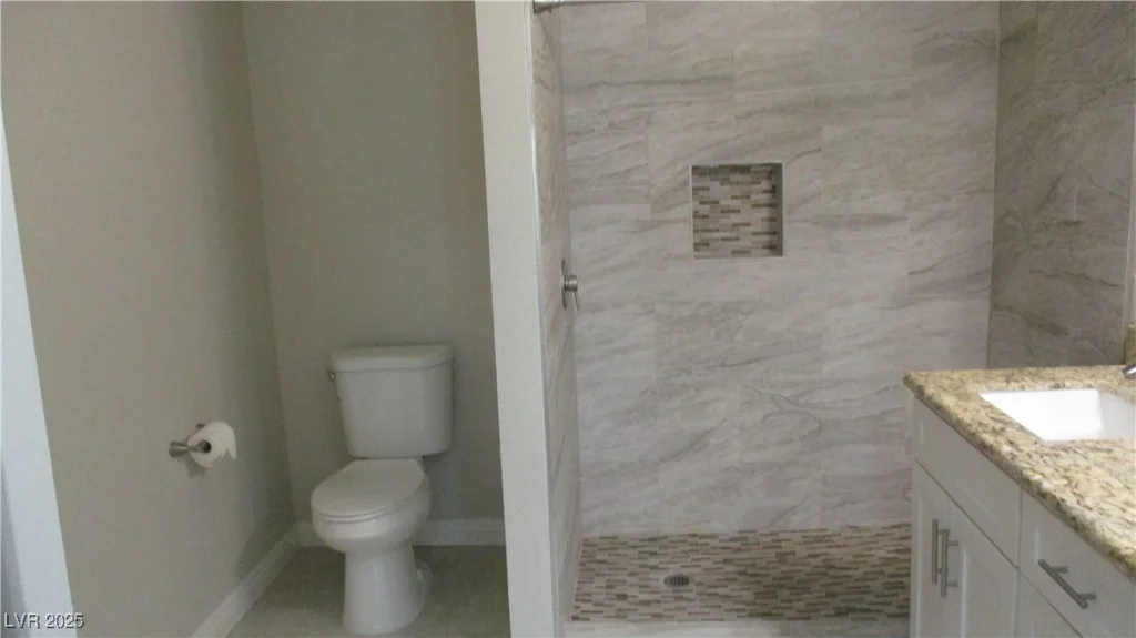 4821 Black Bear, Las Vegas, NV 89149