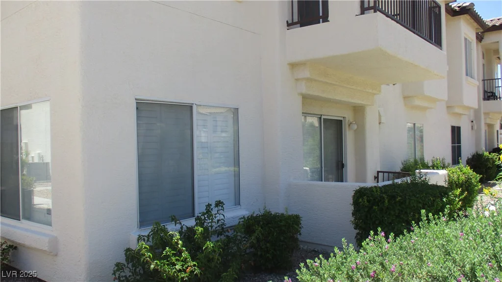 4821 Black Bear, Las Vegas, NV 89149