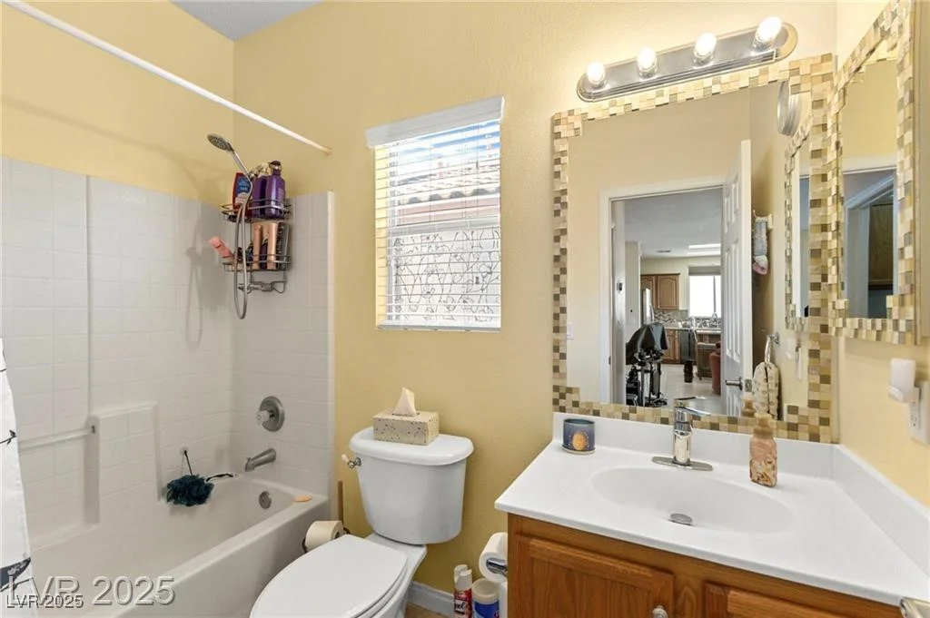7032 Wonderberry, Las Vegas, NV 89131