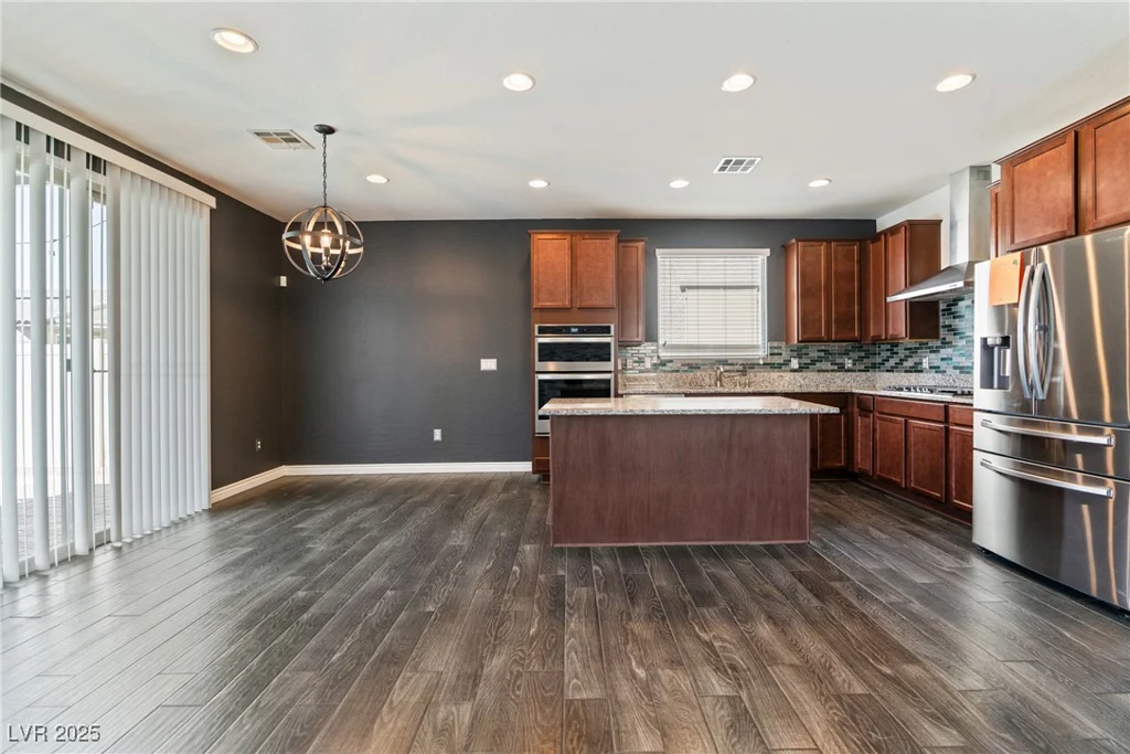 137 Thorntree, North Las Vegas, NV 89031