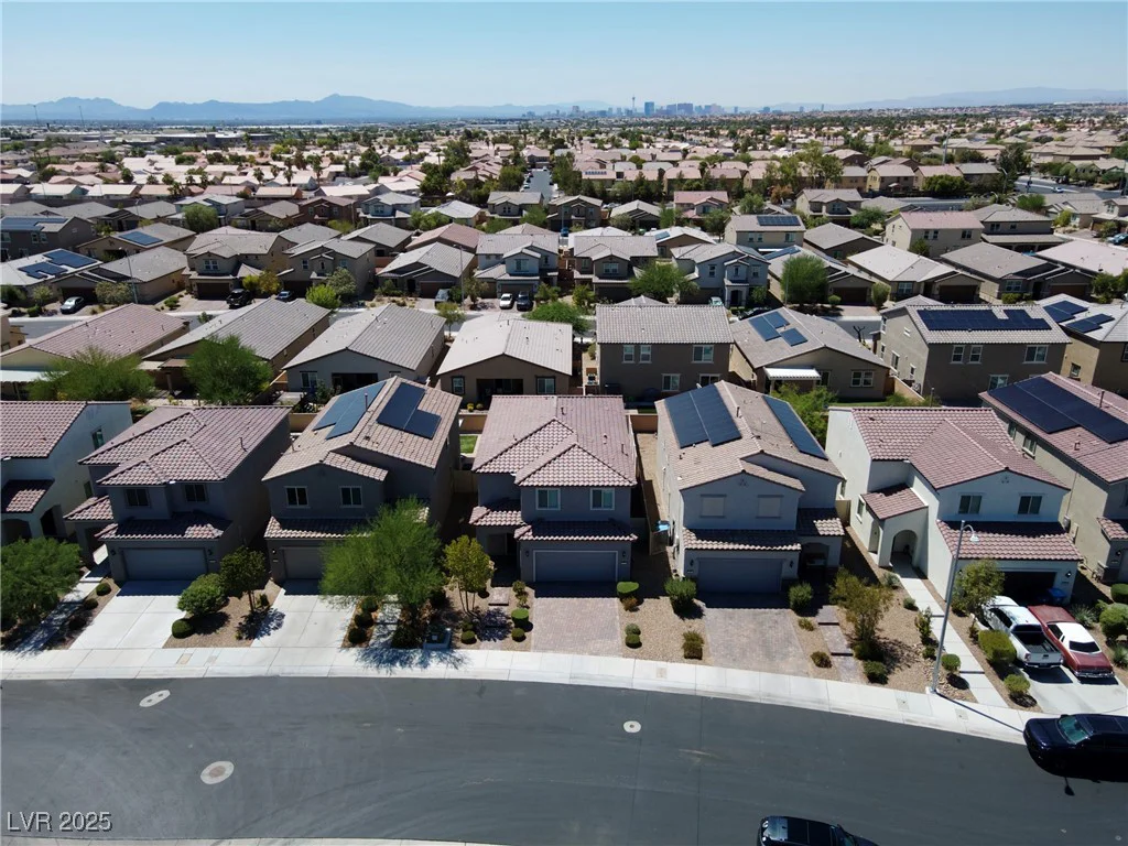 137 Thorntree, North Las Vegas, NV 89031