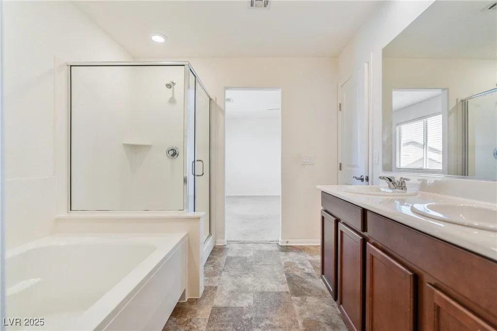 137 Thorntree, North Las Vegas, NV 89031