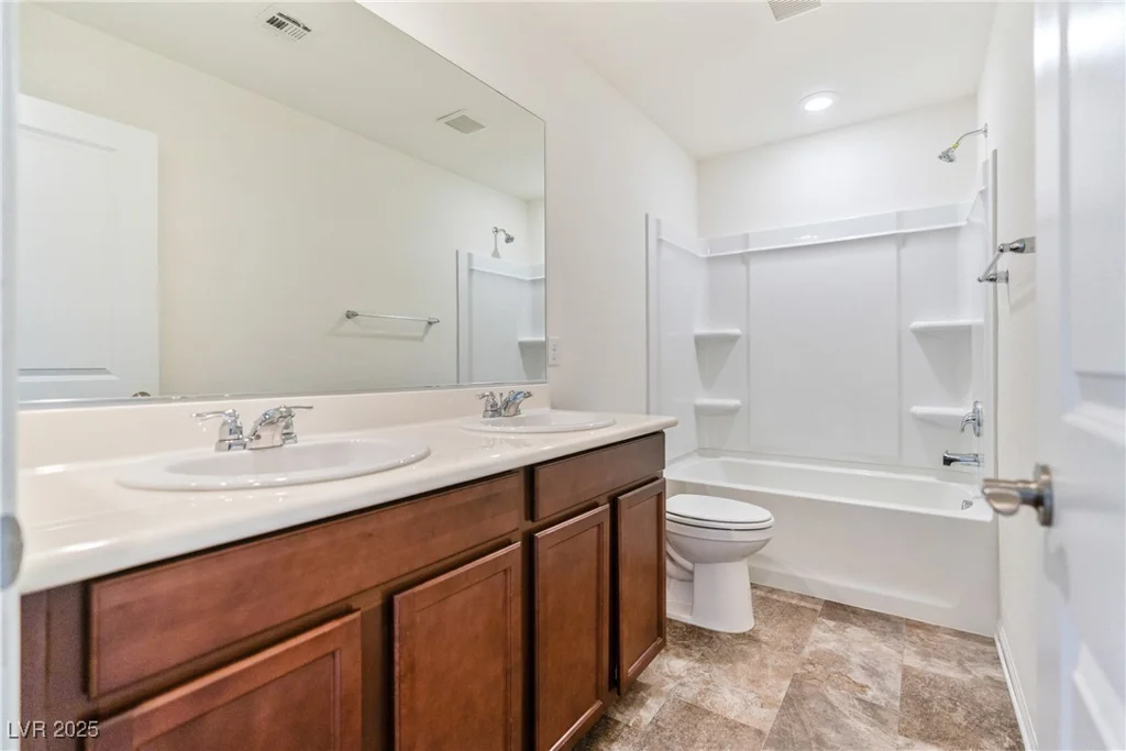 137 Thorntree, North Las Vegas, NV 89031