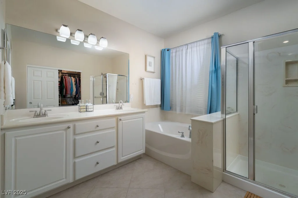 7559 Chambery Cove, Las Vegas, NV 89123