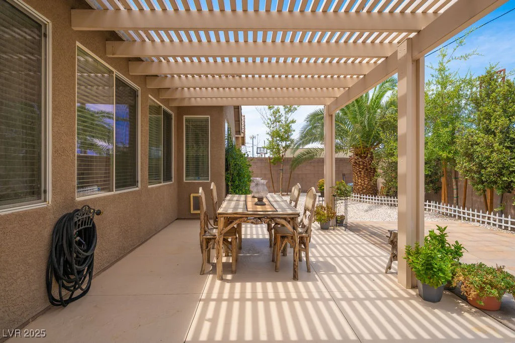 7559 Chambery Cove, Las Vegas, NV 89123