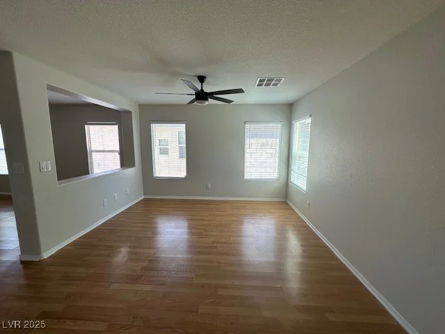 9517 Gilmore, Las Vegas, NV 89129