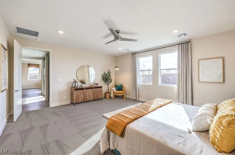 1313 William Lake, North Las Vegas, NV 89084