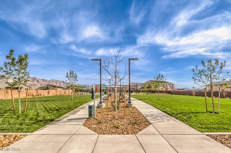 1313 William Lake, North Las Vegas, NV 89084