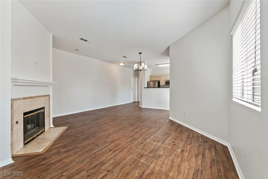 5250 Rainbow, Las Vegas, NV 89118