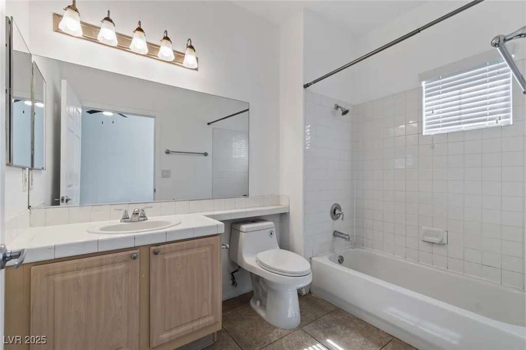 5250 Rainbow, Las Vegas, NV 89118