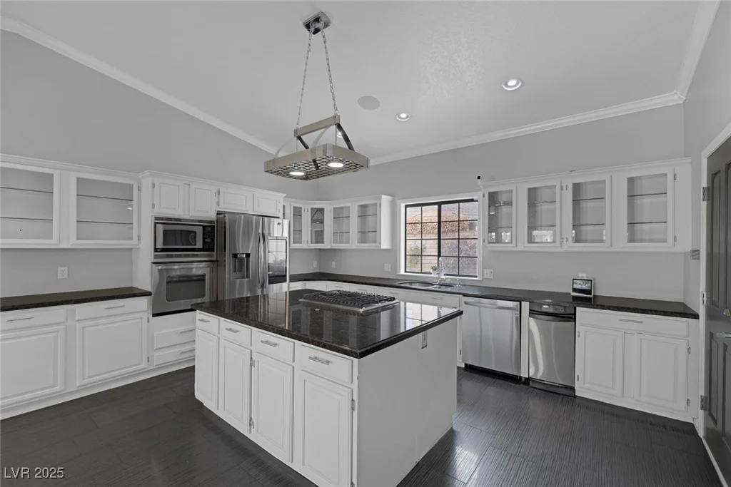9 Quail Run, Henderson, NV 89014
