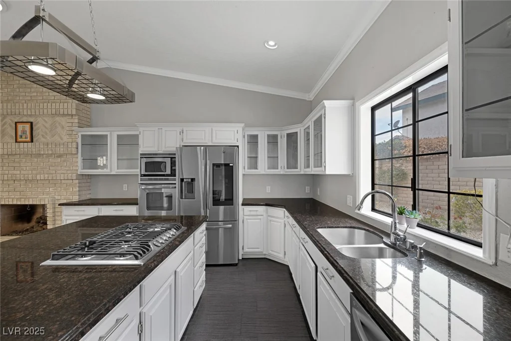 9 Quail Run, Henderson, NV 89014