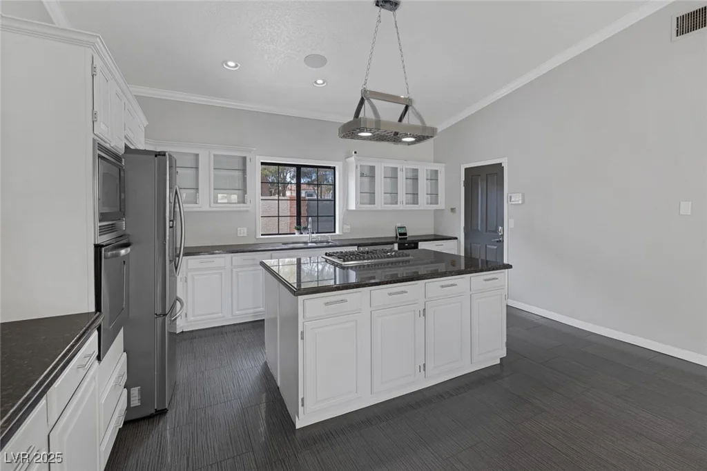 9 Quail Run, Henderson, NV 89014