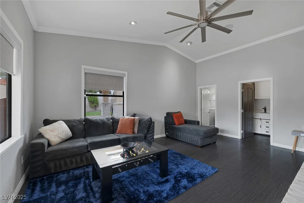 9 Quail Run, Henderson, NV 89014