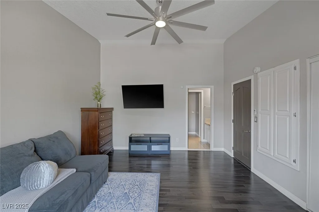 9 Quail Run, Henderson, NV 89014