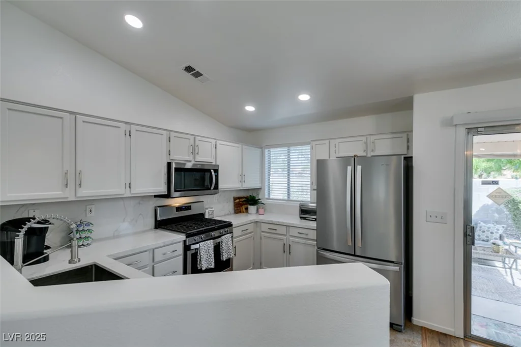 1733 Morado Hills, Las Vegas, NV 89128