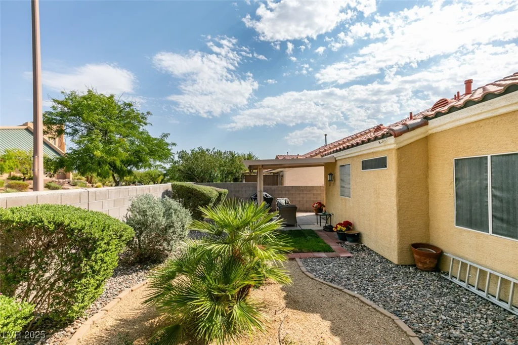 1733 Morado Hills, Las Vegas, NV 89128